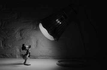 black-and-white-cartoon-donald-duck-spotlight